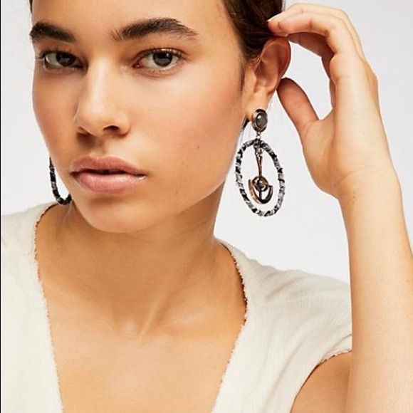 Free People Fabric Wrapped Pendulum Earrings - Picture 2 of 4